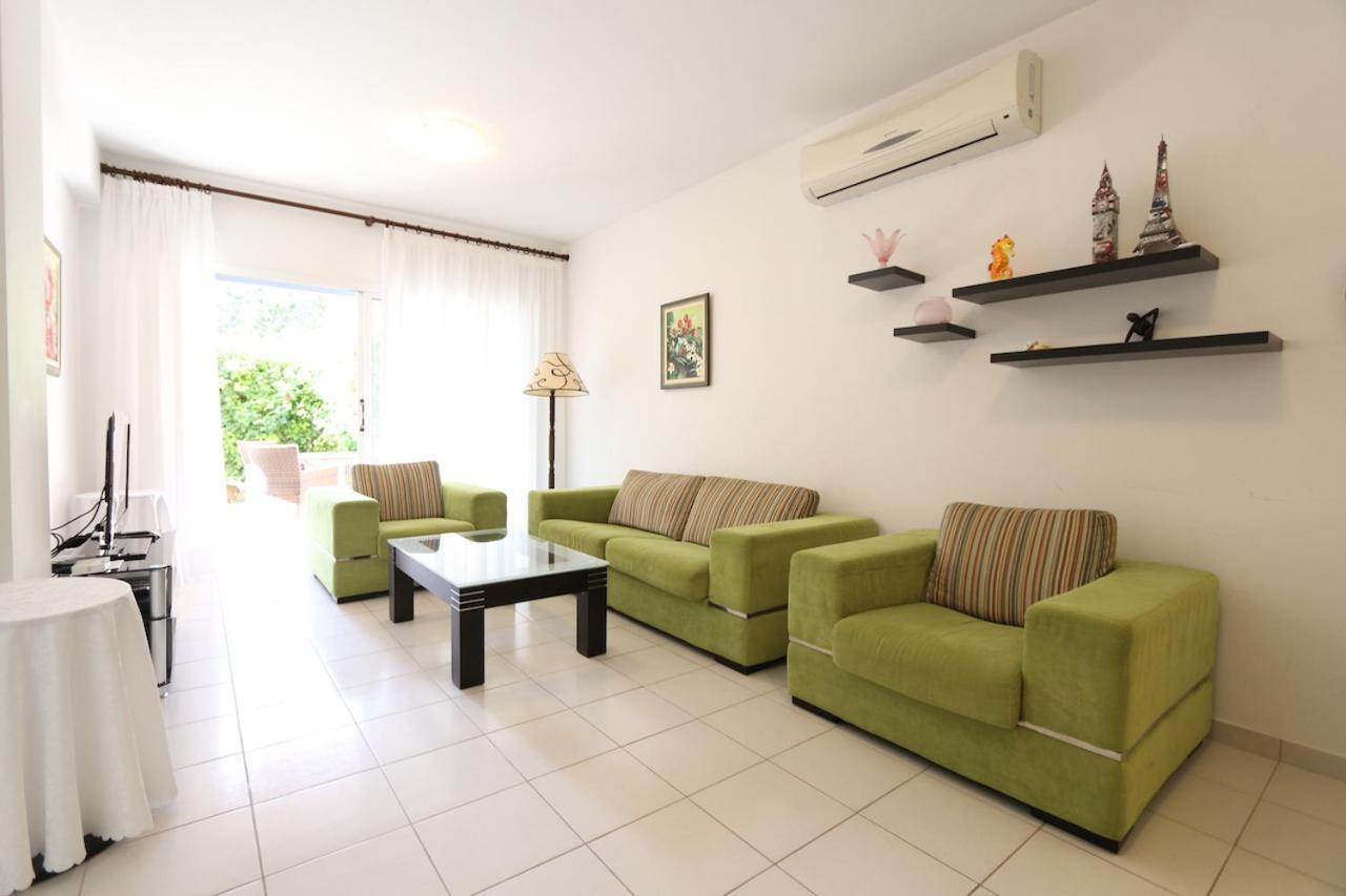 Victor Apartment Paphos Exterior foto